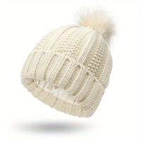 Bonnet Doublé Satin avec Pompon : Protection hivernale et soin capillaire ultime